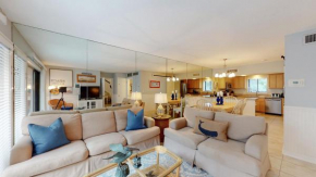 11 Hickory Cove